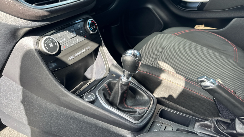 Ford Puma 1.0 EcoBoost Hybrid mHEV ST-Line 5dr Petrol Hatchback